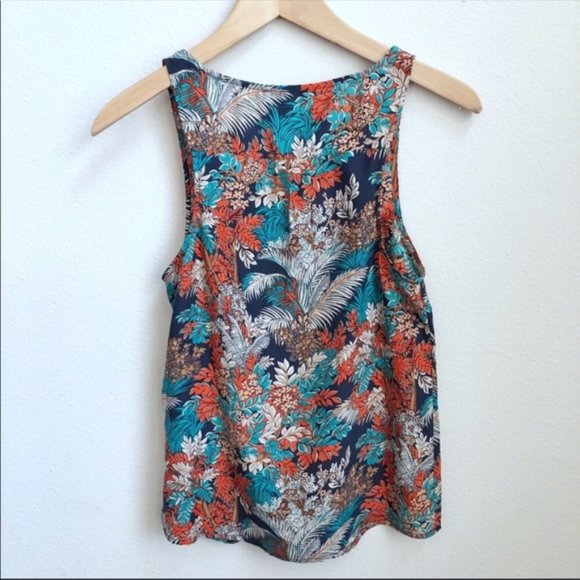 💜 Lucky Brand 100% Silk Floral Tank Top Size XS - Picture 2 of 3